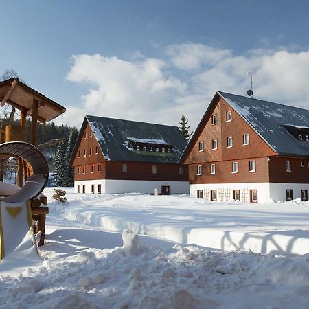 Rodinny Penzion Skiland Остружна Экстерьер фото