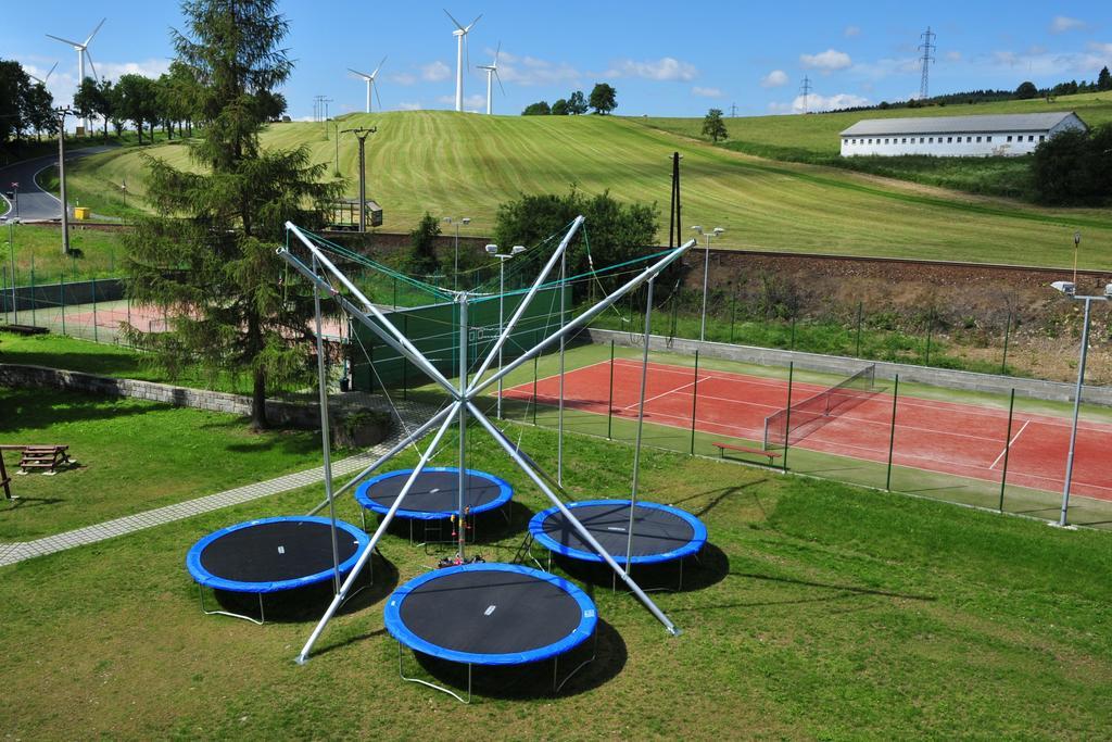 Rodinny Penzion Skiland Остружна Экстерьер фото