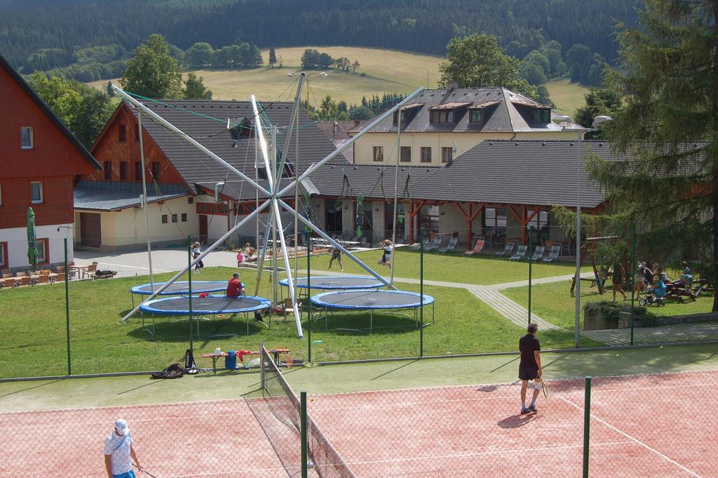 Rodinny Penzion Skiland Остружна Экстерьер фото